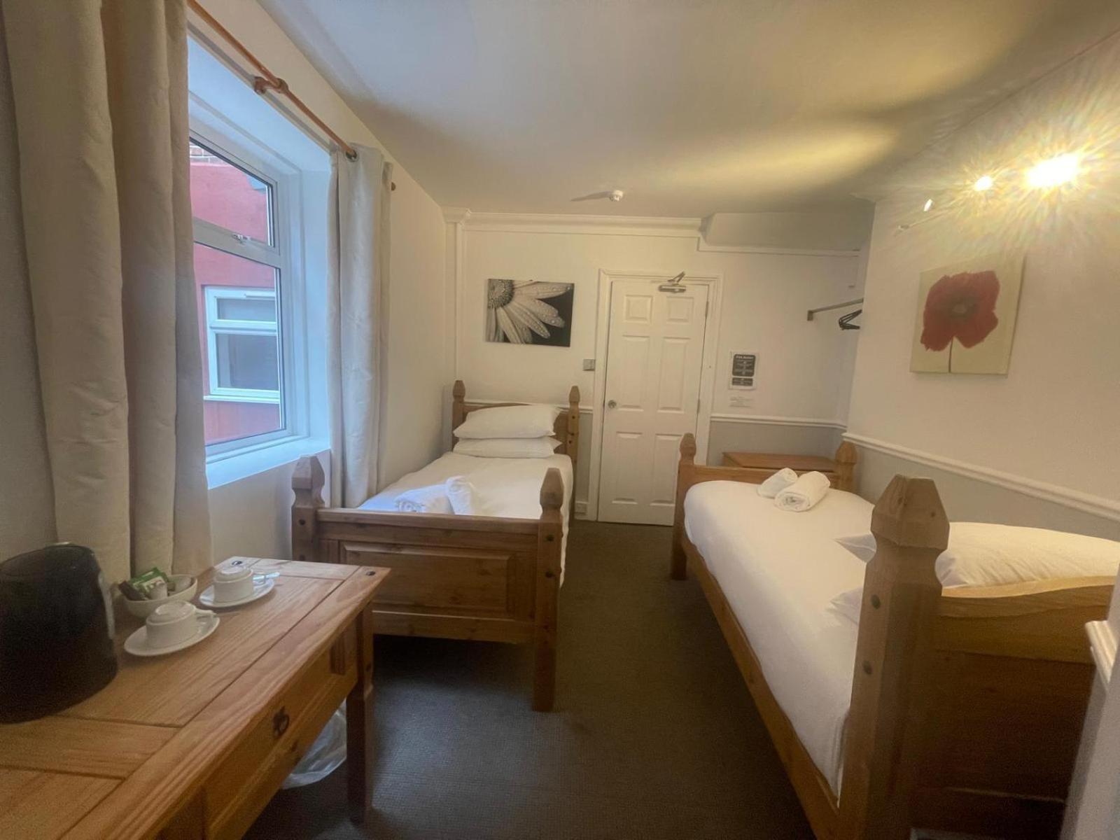 Central Hotel Norwich Bilik gambar